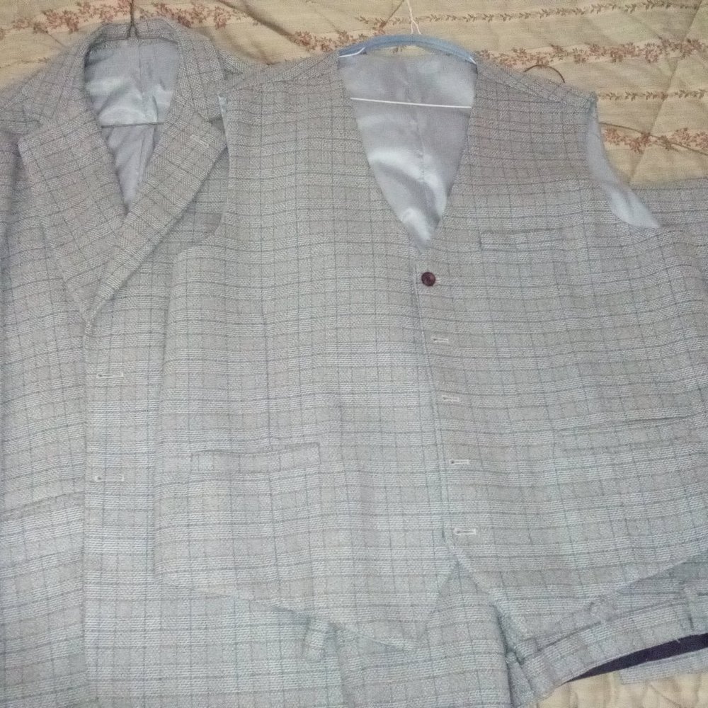 Big and Tall Suit for Men